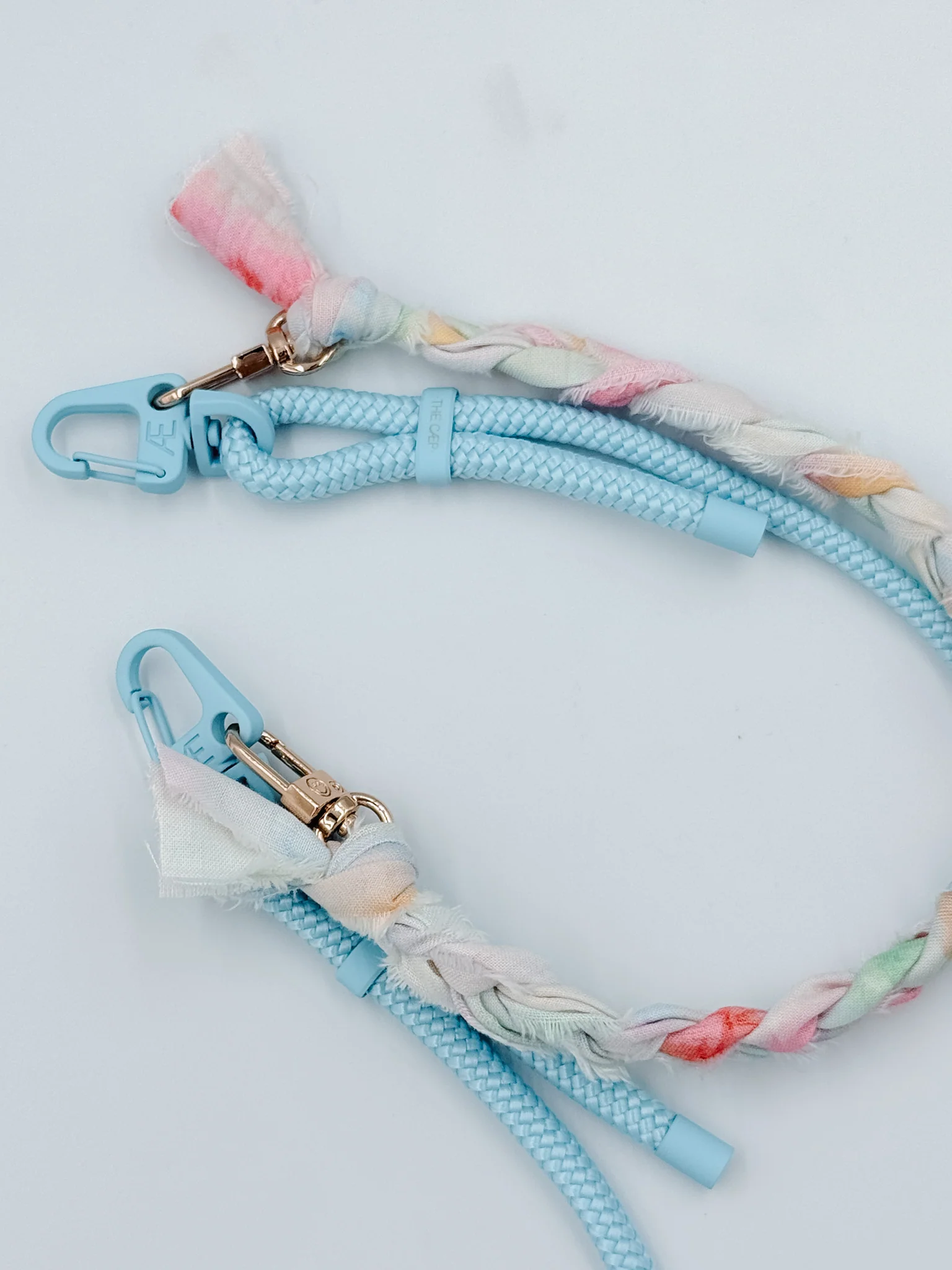 Alma Phone Wristlet - Image 9