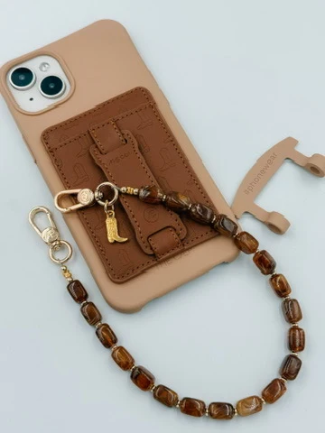 Brune Phone Wristlet - Image 5