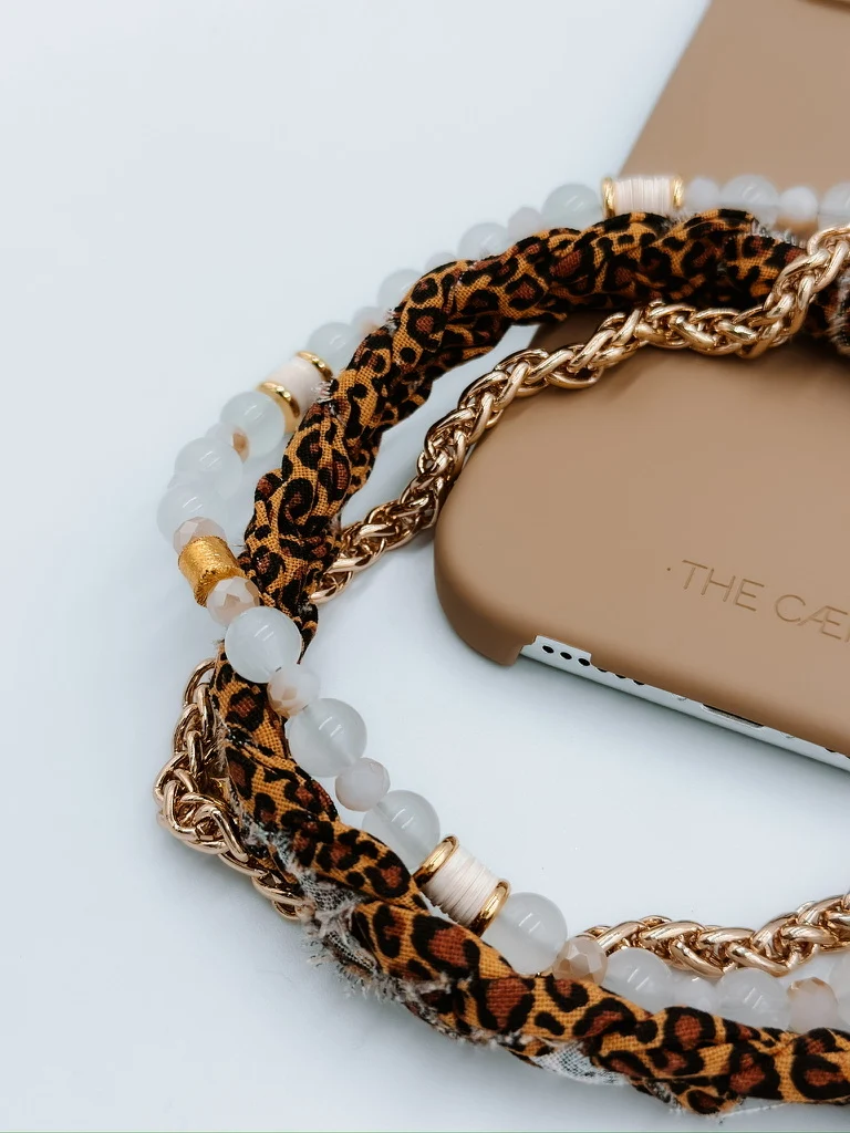 Dune iPhone Case (MagSafe) - Image 5