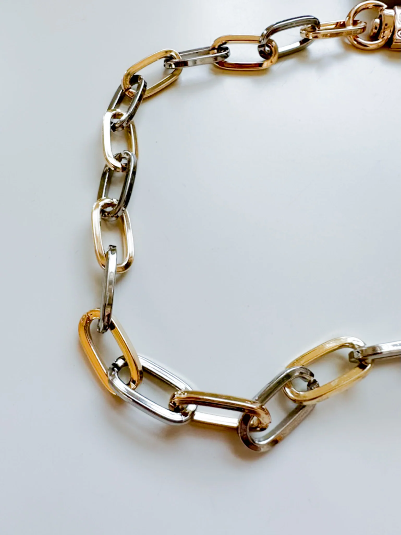 Gold/Silver Paperclip Phone Chain - Image 2
