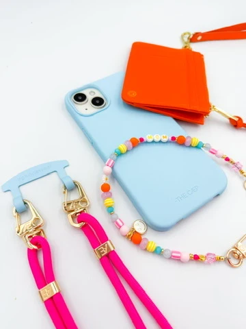 Mama Phone Wristlet - Image 9