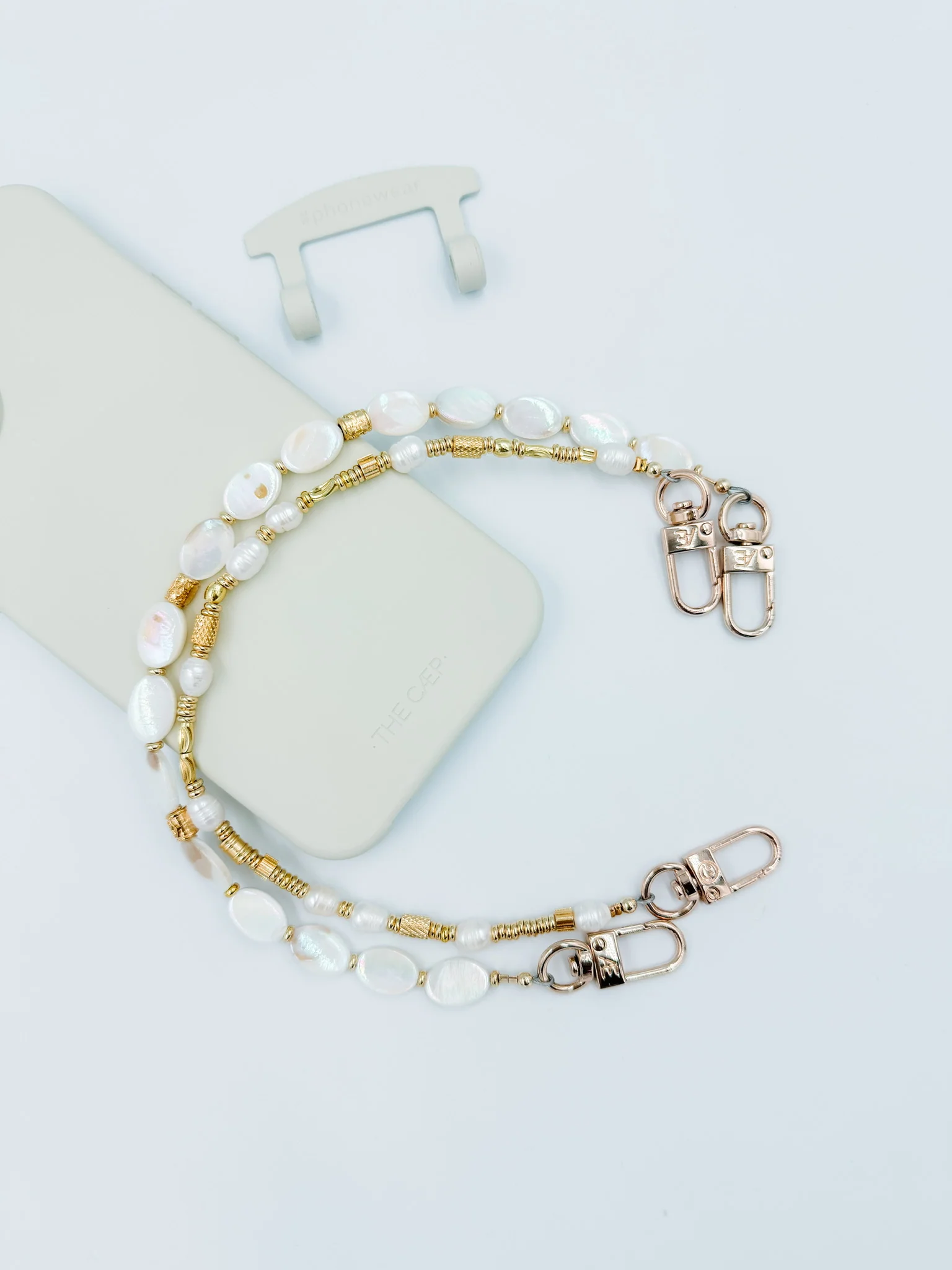 Nami Phone Wristlet - Image 5