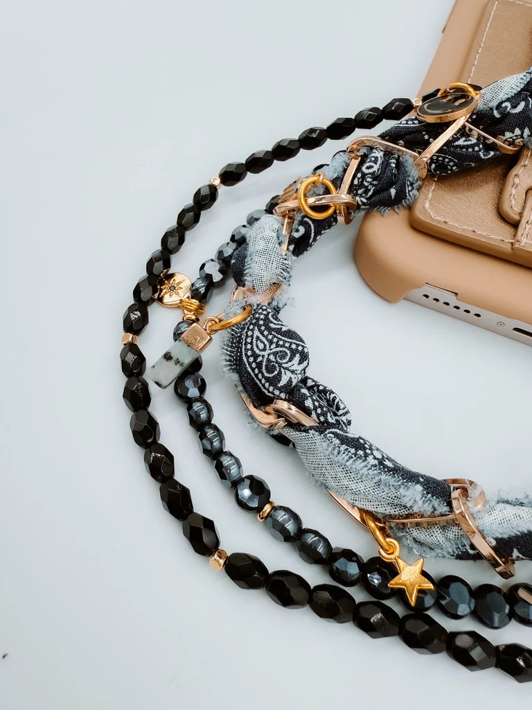 Blue Indie Phone Chain - Image 9
