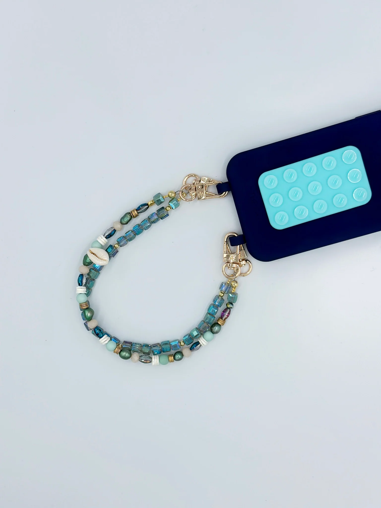 Ocean + Ritz Wristlet Bundle - Image 3