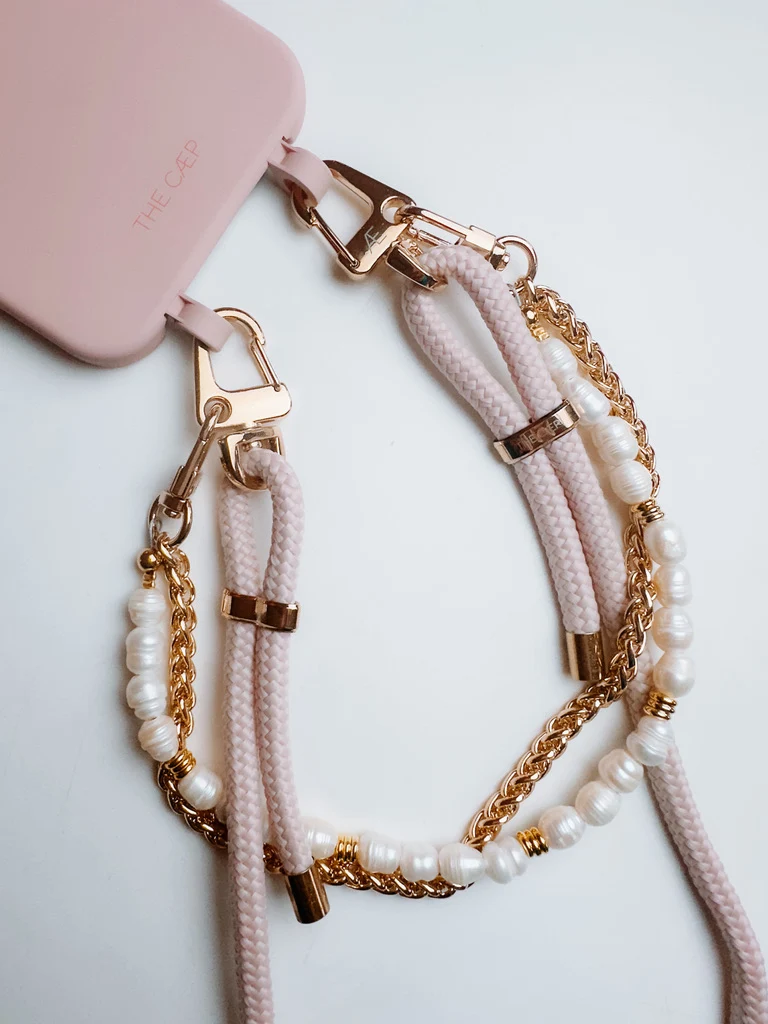 Pearl Minimal Wristlet - Image 8