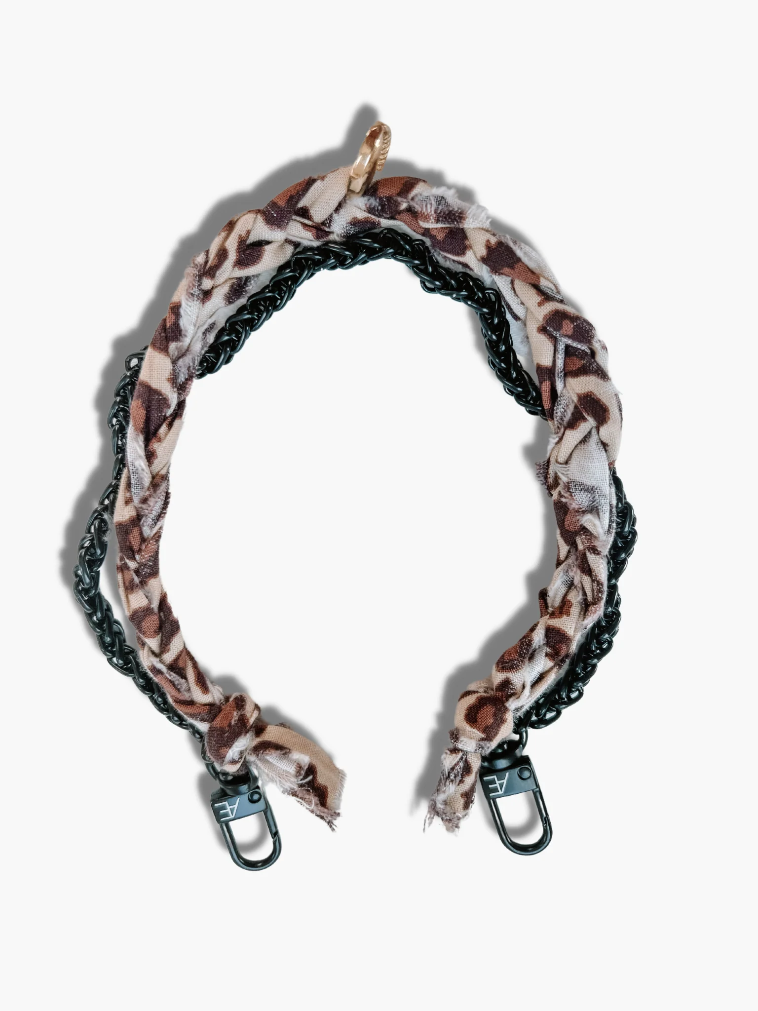 Savannah Phone Wristlet - Image 14